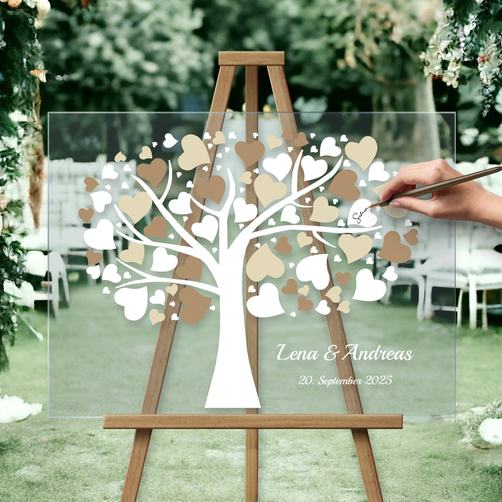 Gravur Herz Gästebuch – Nahaufnahme, Modernes Hochzeitsgästebuch Herz aus Acryl